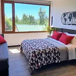 Monoambiente En Palo Santo Apartments, Naturaleza Y Confort